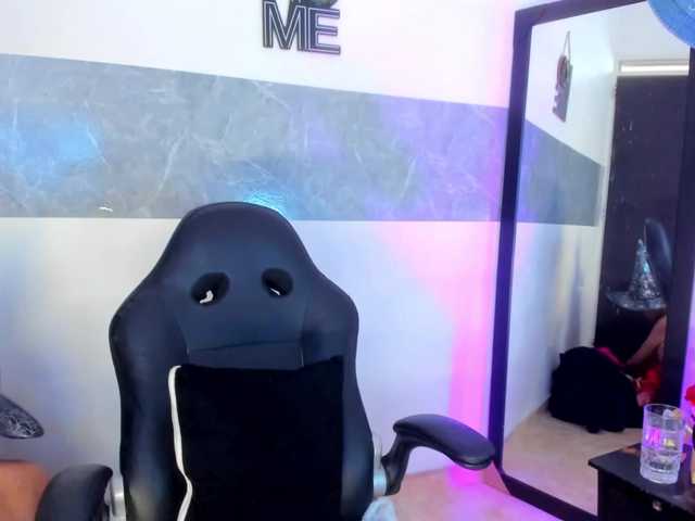 marley-luna live cam on BongaCams