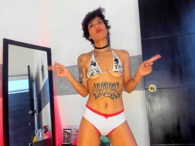 marley-luna live cam on BongaCams