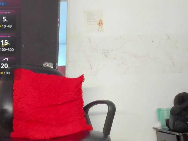 marley-luna live cam on BongaCams