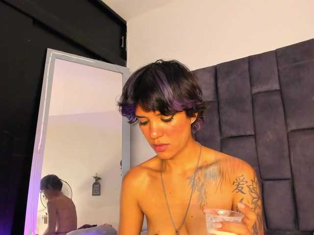 marley-luna live webcam show
