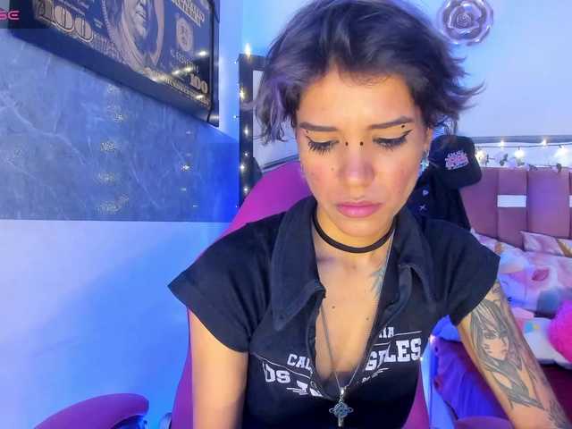 marley-luna live cam on BongaCams