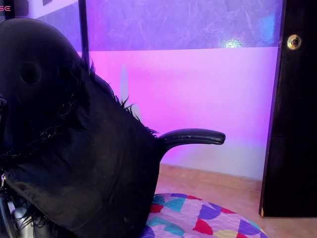 marley-luna live cam on BongaCams