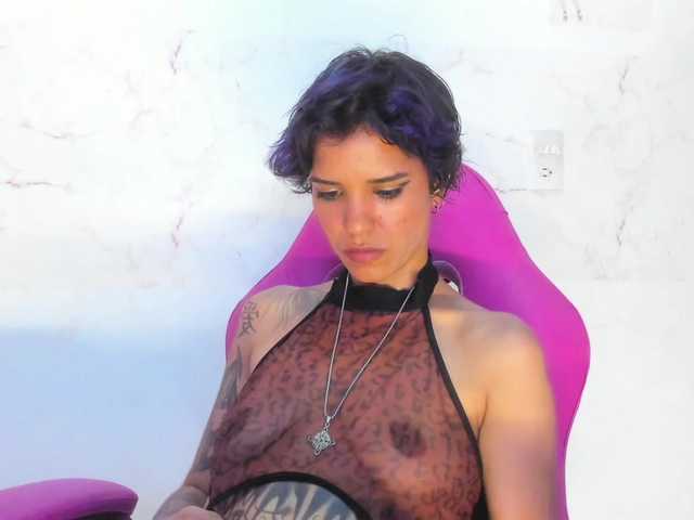 marley-luna live cam on BongaCams