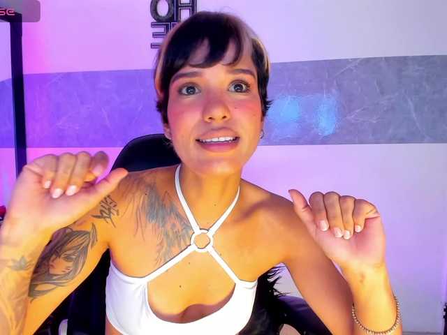 marley-luna live cam on BongaCams