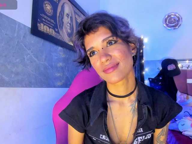 marley-luna live cam on BongaCams