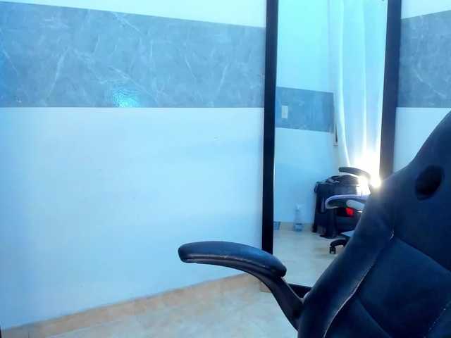 marley-luna live cam on BongaCams