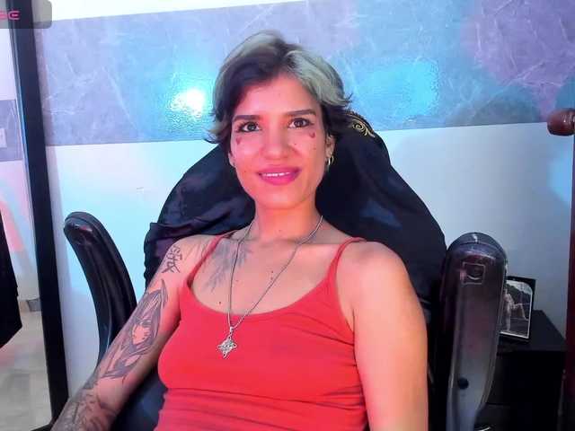 marley-luna live cam on BongaCams