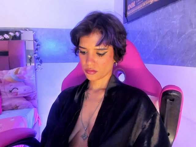 marley-luna live cam on BongaCams