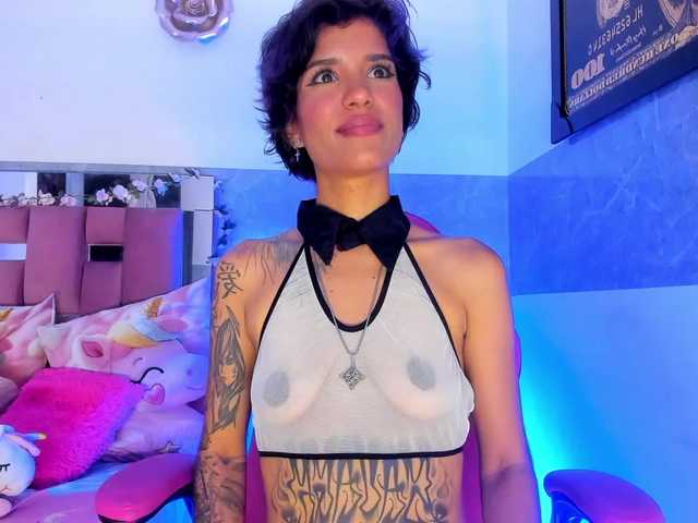 marley-luna live cam on BongaCams
