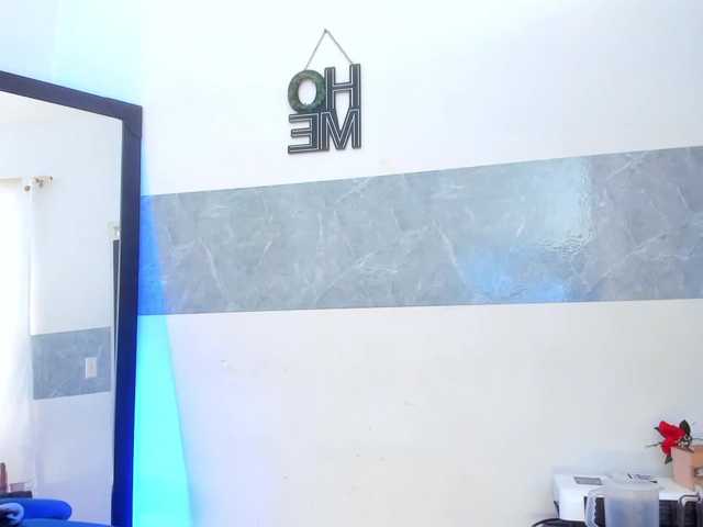 marley-luna live webcam show