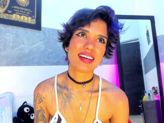marley-luna live cam on BongaCams