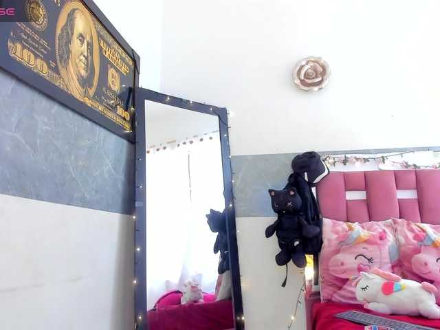 marley-luna live cam on BongaCams