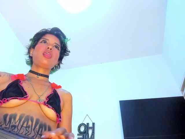marley-luna webcam