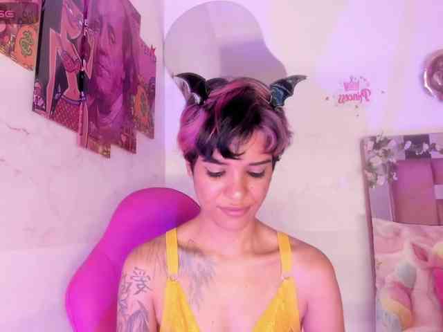 marley-luna webcam