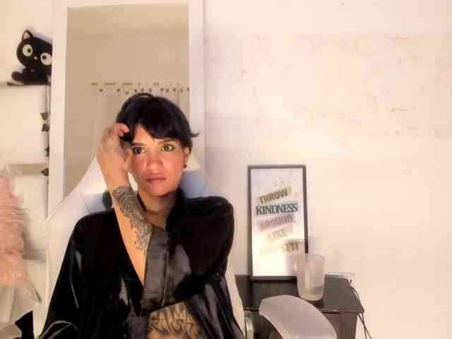 marley-luna webcam
