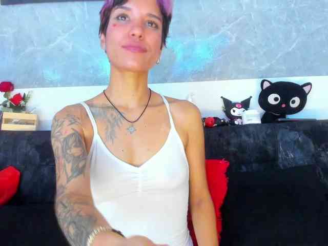 marley-luna webcam