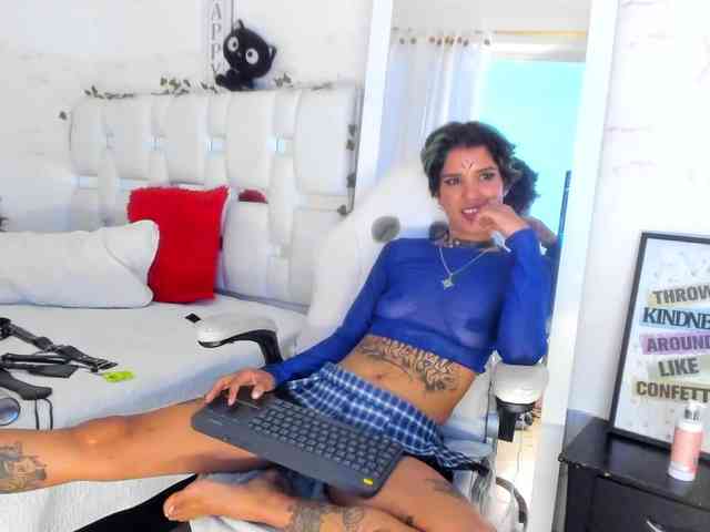 marley-luna webcam