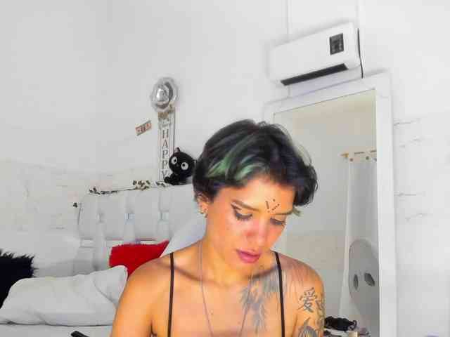 marley-luna webcam