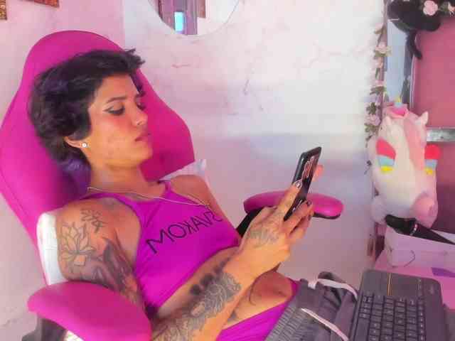 marley-luna webcam