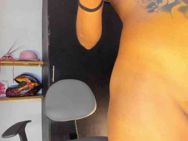 marley-luna webcam
