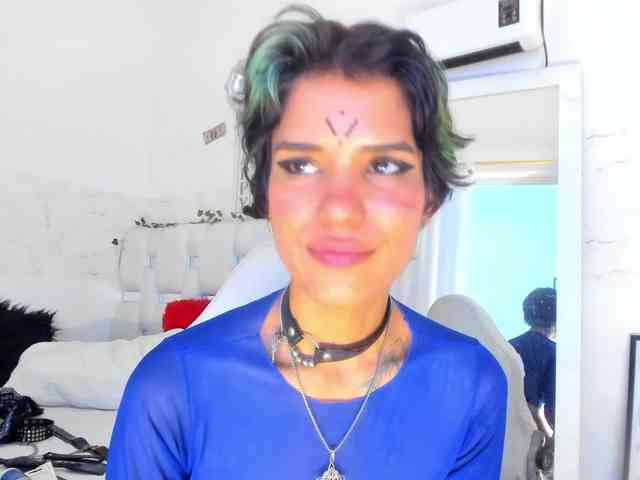 marley-luna webcam