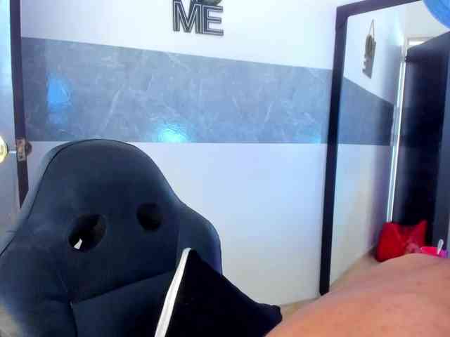 marley-luna webcam
