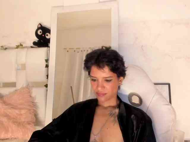marley-luna webcam