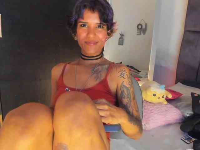 marley-luna webcam