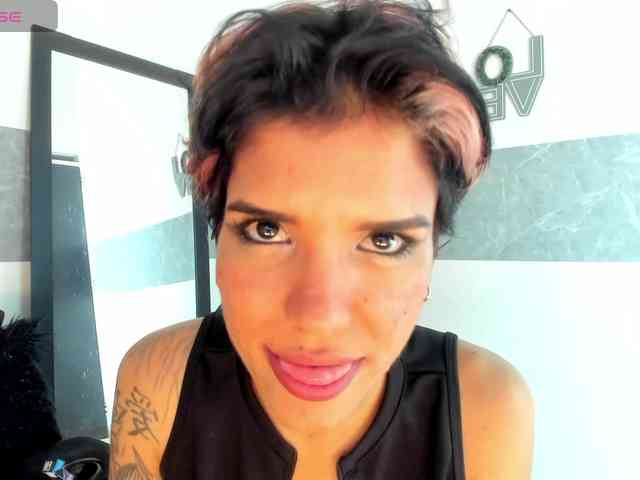 marley-luna webcam