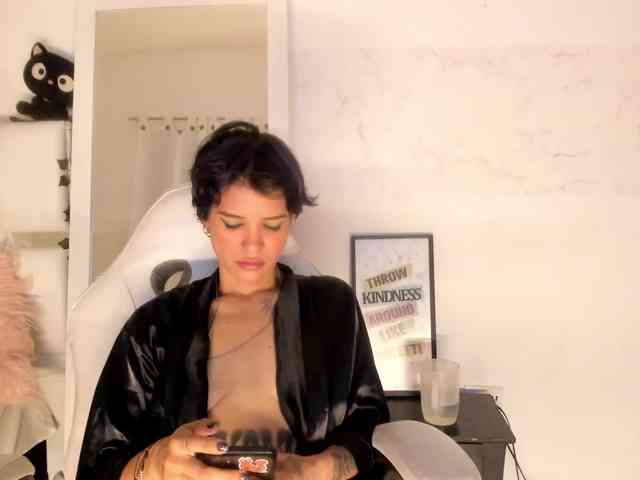 marley-luna webcam