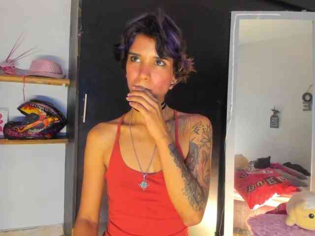marley-luna webcam