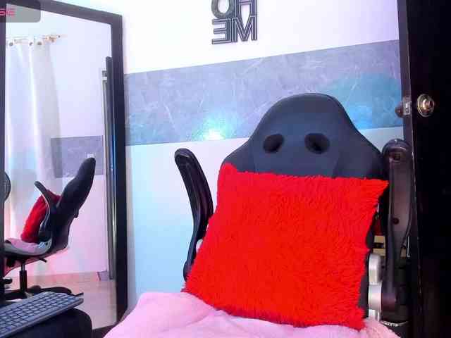 marley-luna webcam