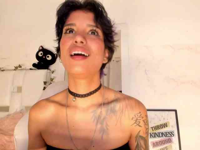 marley-luna webcam