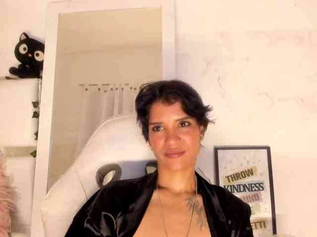 marley-luna webcam