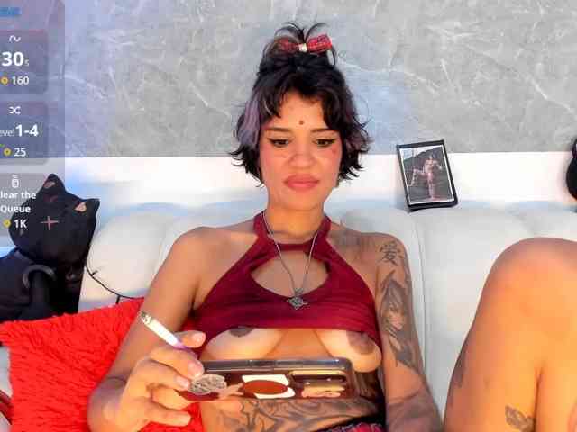 marley-luna webcam
