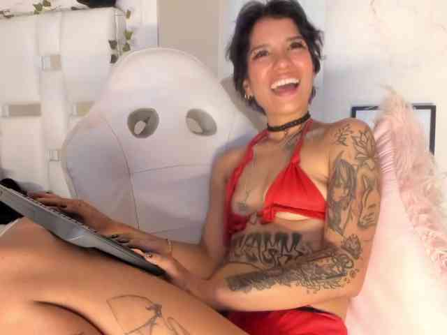 marley-luna webcam