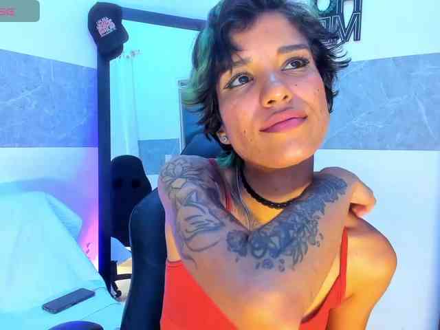 marley-luna webcam