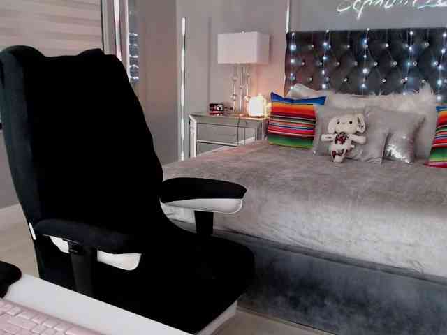 sophiasanchez webcam