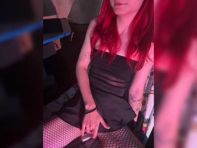 NikoshA1999-1 live webcam show
