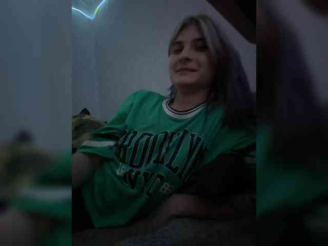 NikoshA1999-1 webcam