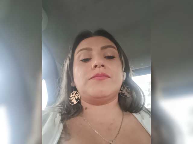IsabellaaGarcia live cam on BongaCams