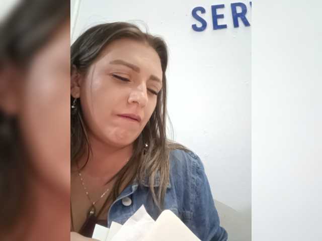 Isabellaagarcia live cam preview