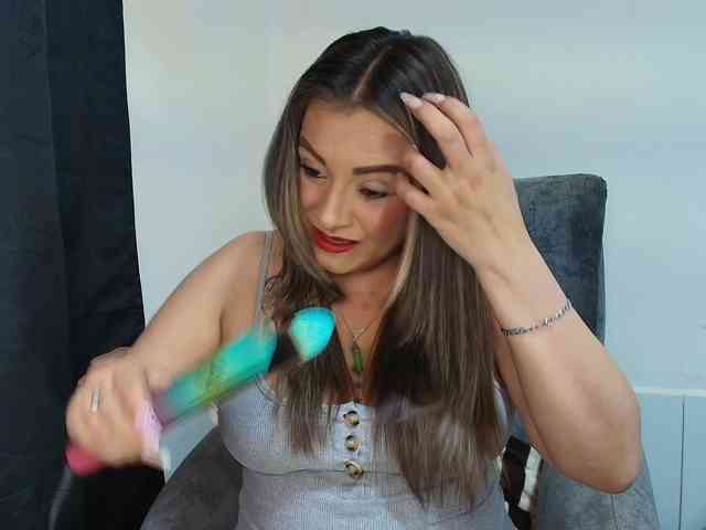 IsabellaaGarcia IsabellaaGarcia