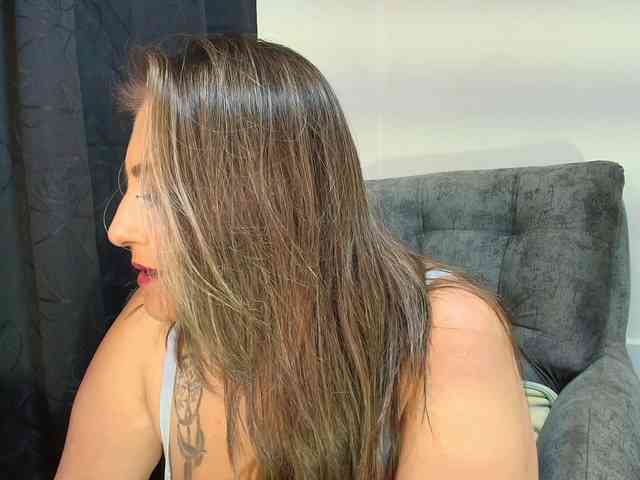 Isabellaagarcia webcam