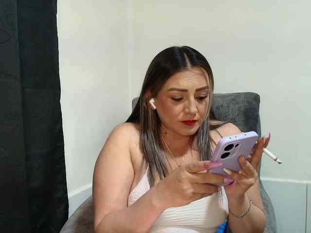 Isabellaagarcia webcam