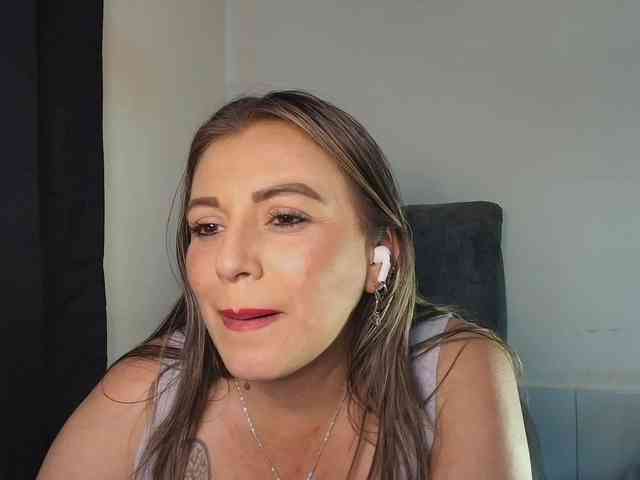 Isabellaagarcia webcam