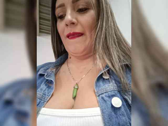 Isabellaagarcia webcam