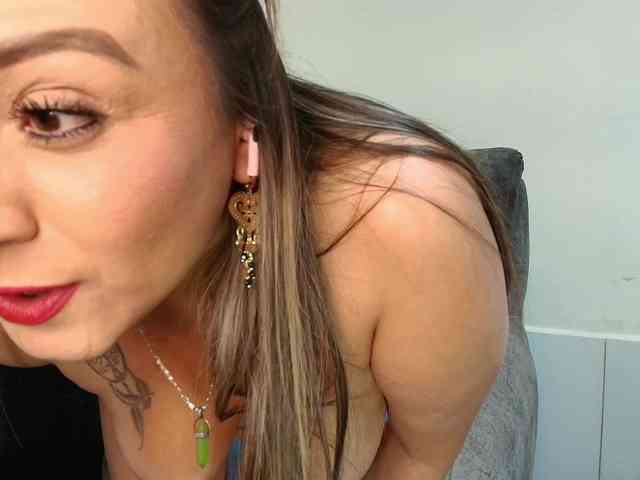 Isabellaagarcia webcam