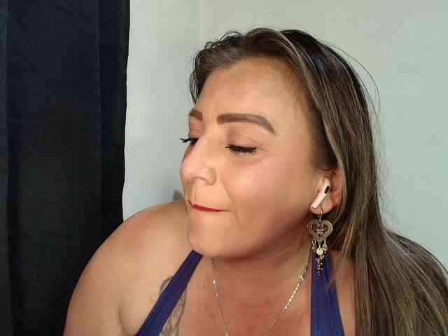 Isabellaagarcia webcam