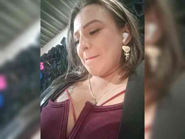 Isabellaagarcia webcam